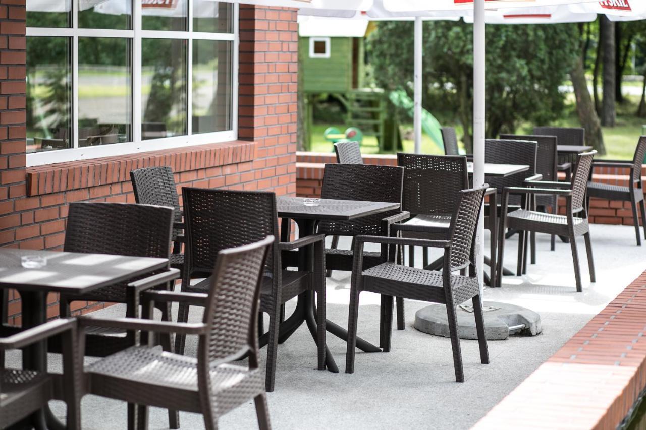 Hotel Greys Polonia Zasutowo Exterior photo